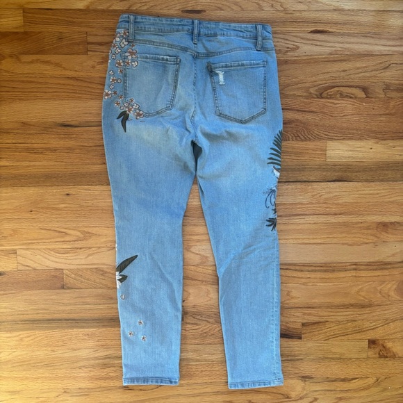 Tinsel Embroidered Women's Boyfriend Jeans Floral Oversized 29 Distressed - Picture 3 of 9